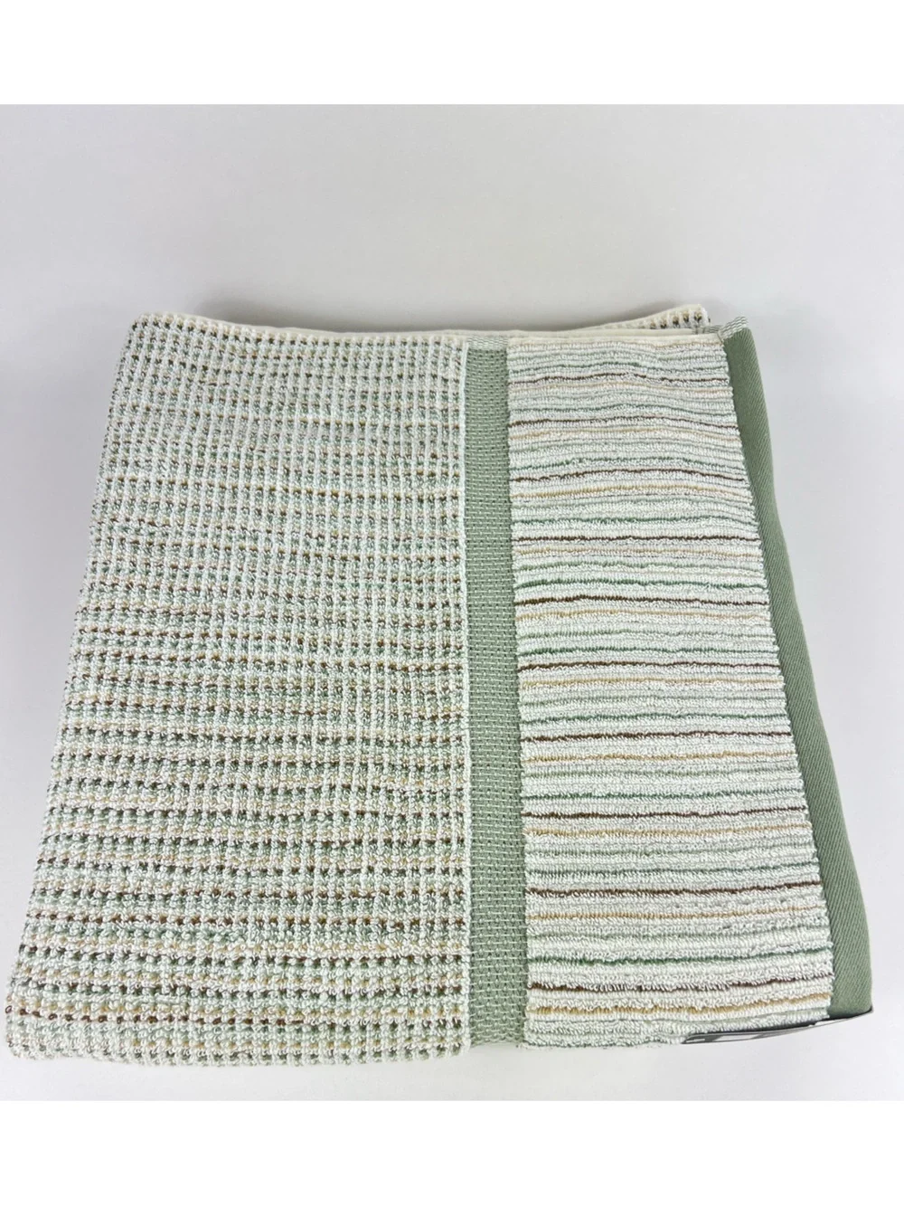 SOHO Living Bath Towels in Sage Cream Tan Striped Soft 100% Cotton Set of 2 NEW